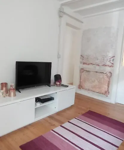 Apartment Largo Da Paz 24 Lissabon